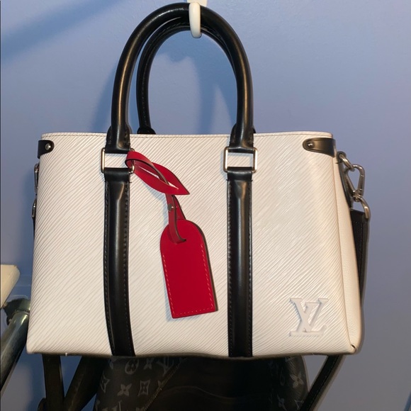 ❌SOLD❌ Authentic Louis Vuitton Souffot BB - Picture 8 of 8